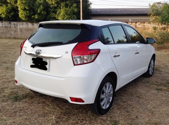 ขายดาวน์ TOYOTA YARIS ปี 2013 ตัวท๊อป