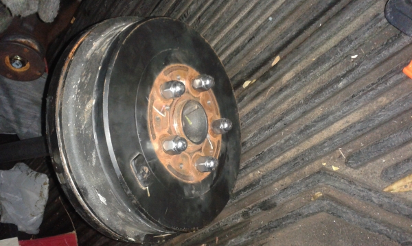 ขายเพลาข้างวีโก้ ติดแผงจาน