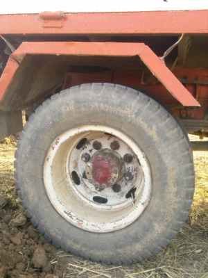 ขาย 6 ล้อดั้มยาง 900 JCM คัสซีหัวยาวเขียนแบบลงเล่มแล้ว เครื่อง 6BD1 165 แรงม้า เฟืองท้ายจัมโบ้ คานหน้าใหญ่ เบรคทิฟฟี่  เพาวเวอร์  แอร์เย็น ทะเบียนเต็มพร้อมโอน