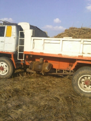 ขาย 6 ล้อดั้มยาง 900 JCM คัสซีหัวยาวเขียนแบบลงเล่มแล้ว เครื่อง 6BD1 165 แรงม้า เฟืองท้ายจัมโบ้ คานหน้าใหญ่ เบรคทิฟฟี่  เพาวเวอร์  แอร์เย็น ทะเบียนเต็มพร้อมโอน