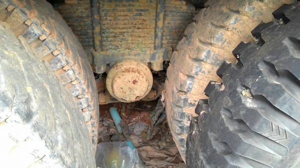 ขายเทนเลอร์ NISSAN CW30M 2 เพลาแต่ถอดวิ่งเพลาเดียว เครื่อง PE6 220 แรงม้า คัสซีสวยใช้ได้ ช่วงล่างแน่น เบรคทิฟฟี่ พาวเวอร์ ทะเบียนเต็มพร้อมโอน ราคาคุยกันได้