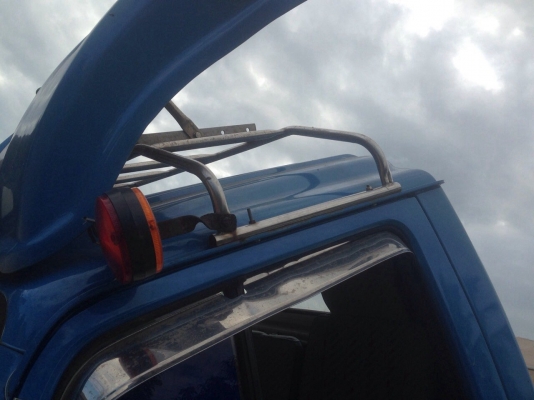 ขายรถ6ล้อรั้วสเตเลส ISUZU JAANPR59LL-7101582 เครื่อง 4BD1 115 แรงม้า สนใจโทร 081-970-1072
