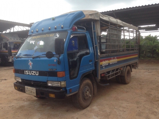 ขายรถ6ล้อรั้วสเตเลส ISUZU JAANPR59LL-7101582 เครื่อง 4BD1 115 แรงม้า สนใจโทร 081-970-1072