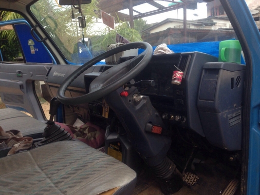 ขายรถ6ล้อรั้วสเตเลส ISUZU JAANPR59LL-7101582 เครื่อง 4BD1 115 แรงม้า สนใจโทร 081-970-1072