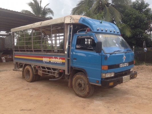ขายรถ6ล้อรั้วสเตเลส ISUZU JAANPR59LL-7101582 เครื่อง 4BD1 115 แรงม้า สนใจโทร 081-970-1072