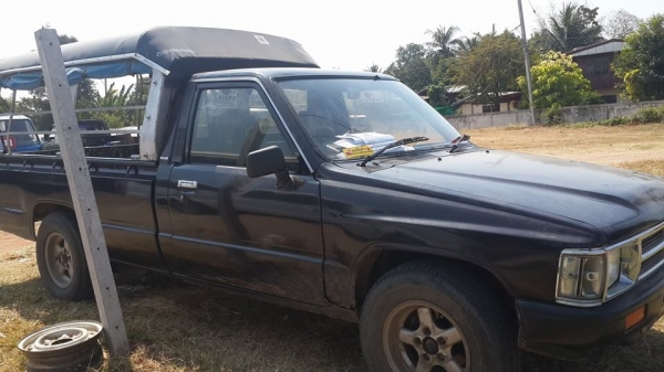 ขายกระบะ TOYOTA HERO แชชซีสวย สภาพพร้อมใช้งาน เดิมแชชซีสวย เครื่องดีพร้อมหลังคา เอกสารเล่มทะเบียนพร้อมทะเบียนเต็ม ขายกระบะ TOYOTA HERO แชชซีสวย สภาพพร้อมใช้งาน เดิมแชชซีสวย เครื่องดีพร้อมหลังคา เอกสารเล่มทะเบียนพร้อมทะเบียนเต็ม