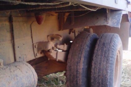 ***ขายแล้วครับขอบคุณ Truck2hand ขายKS-110 6ล้อดั้มดิน5คิว ISUZU KS 4BD1-110แรง ฝาขาว เครื่องเดิมเกียร์เดิม เครื่องดี แน่นดี แรงเกียร์ดีเข้าง่าย ไม่หลุด ช่วงล่างเดิม 5น็อต หน้า-หลัง คัสซีดี ไม่ปะไม่ดาม กระบะดั้มเหล็ก5ตัน3.70ม.ยิงหน้า สภาพดี พื้นดี ข้างดี ไ