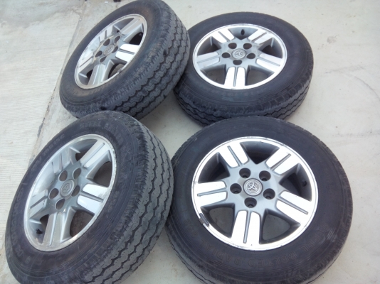 ขายล้อเดิมวีโก้ขอบ15 ราครถูก