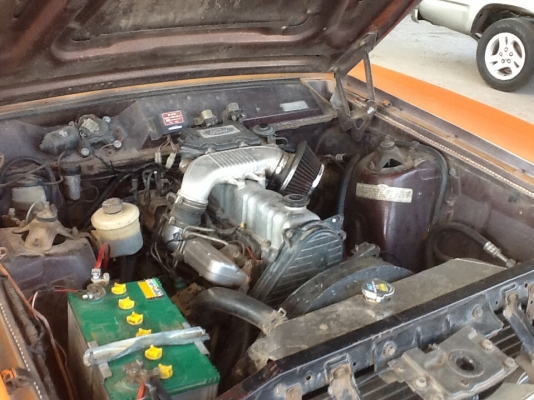 ขายครับfordเครื่องเปลี่ยนใหม่ใบคลุมเครื่องพร้อมทะเบียนแจ้งจอดเอกชุดโอนพร้อมห้องเก๋งหน้าเดิมๆๆแอร์หนาวสำหรับคนชอบของแปลกหายากมาก