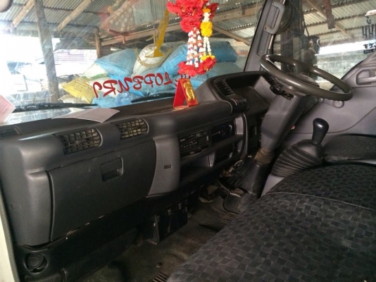 ***ขายแล้วครับขอบคุณ Truck2hand ขายNKR-130เทอโบ 6ล้อเดิม บาง ISUZU NKR71LY52E5 4HG1-130 Turbo ปี50 เครื่องเดิมเกียร์เดิม ใช้งาน 181,xxx กม. แท้ เครื่องแห้งๆ แน่นๆ แรงดี เกียร์ดีไม่มีหลุด ไม่มีหอน ช่วงล่างเดิมๆ คัสซีสวยเดิมๆโรงงาน ไม่ปะไม่ดาม ไม่มีบวม กระบ ***ขายแล้วครับขอบคุณ Truck2hand ขายNKR-130เทอโบ 6ล้อเดิม บาง ISUZU NKR71LY52E5 4HG1-130 Turbo ปี50 เครื่องเดิมเกียร์เดิม ใช้งาน 181,xxx กม. แท้ เครื่องแห้งๆ แน่นๆ แรงดี เกียร์ดีไม่มีหลุด ไม่มีหอน ช่วงล่างเดิมๆ คัสซีสวยเดิมๆโรงงาน ไม่ปะไม่ดาม ไม่มีบวม กระบ