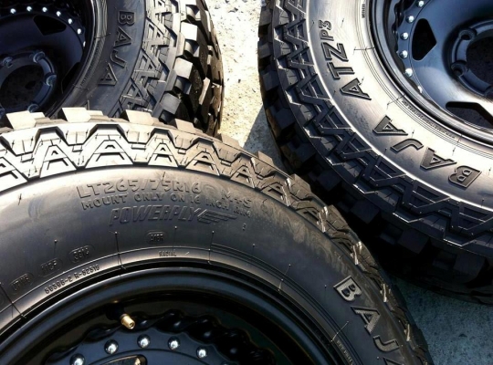ยาง Mickey Thompson ATZp3 ขนาด 265 75 r16 +แม็กลาย Work
