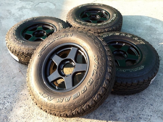 ยาง FALKEN Wildpeak A/T 265 75 r16 พร้อมแม็กลาย ฺBradley ขอบ16 x8 ยาง FALKEN Wildpeak A/T 265 75 r16 พร้อมแม็กลาย ฺBradley ขอบ16 x8