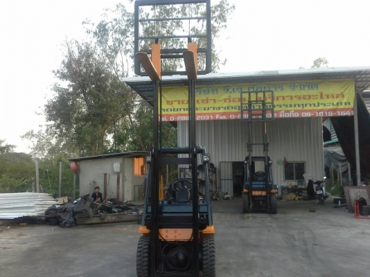 TOYOTA 7FD25 ขนาด2.5ตัน เสาสูง3เมตร เกียร์ออร์โต้ เครื่องยนต์ดีเซล2Z ยางตัน4เส้น รับประกันเครื่องเกียร์3เดือน ราคาต่อรองได้ รถพร้อมใช้งานได้เลย