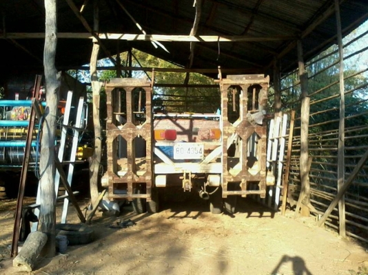 ขายเทรลเลอร์หัวยาว เครื่อง175แรง เครื่องดี แคชซีสวย ยางดี มีบันไดขึ้นรถเกี่ยว สภาพพร้อมใช้งาน ราคา280,000 สนใจโทร 090-8588220คุณนะ ID:narong498 หรือ www.truck.in.th/498 หรือfb:ณรงค์ ซื้อขายรถมือสอง (เว็บไซต์ส่วนตัว)