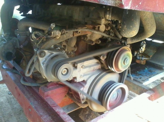 ขายรถเกี่ยวข้าวไทยเจริญ อุ้ม2.5ตัน เครื่องHO7D 195เทอร์โบ ปั้ม22ไดกิ้น ตัวเดิน12HT โช่และโลเลอร์ใหม่ พึ่งเกี่ยว 400กว่าไร่ สนใจโทร 090-8588220คุณนะ ID:narong498 หรือ www.truck.in.th/498 หรือfb:ณรงค์ ซื้อขายรถมือสอง (เว็บไซต์ส่วนตัว)