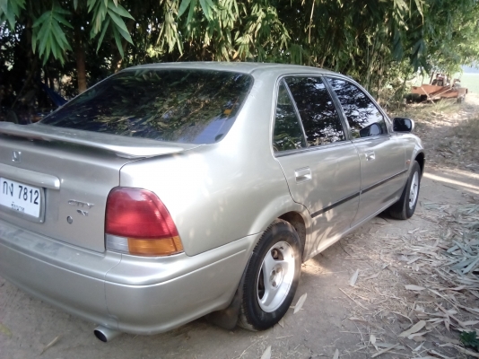 ต้องการใช้ตังครับ(เจ้าของขายเอง) ขาย honda City เครื่อง 1500 หัวฉีด ปี 1998 ติด lpg ลงเล่มเเล้ว ต้องการใช้ตังครับ(เจ้าของขายเอง) ขาย honda City เครื่อง 1500 หัวฉีด ปี 1998 ติด lpg ลงเล่มเเล้ว