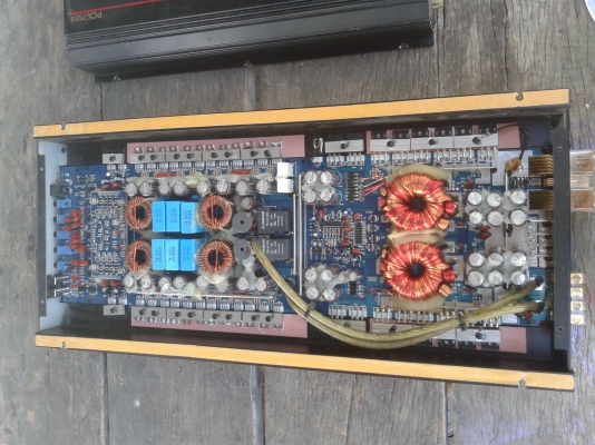 ขายพาวเวอร์  คลาส  D  แรงๆ  ครับ