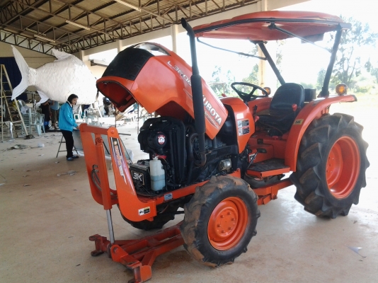 KUBOTA M5000 หาง6 ใบดัน เล่มพร้อม 3พันก่าชั่วโมง KUBOTA M5000 หาง6 ใบดัน เล่มพร้อม 3พันก่าชั่วโมง