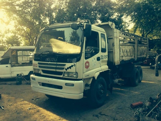 ขาย10ล้อ270ดั้ม