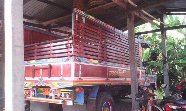 ขาย...รถอีแต๋น