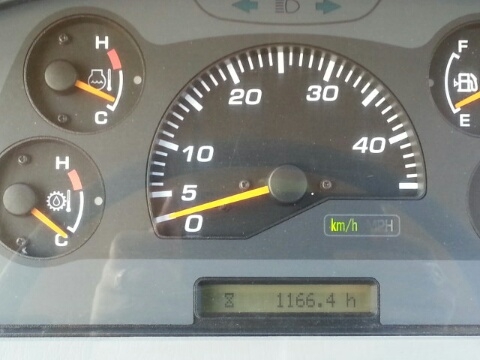 รถตักล้อยาง WA100-5