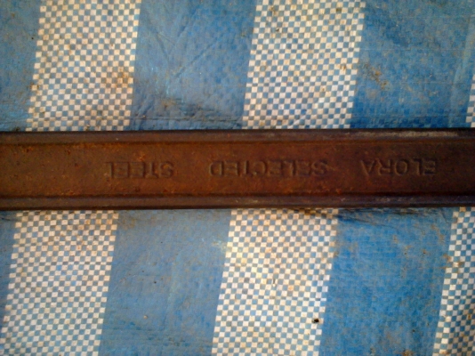 ประแจเลื่อนขนาด 18 นิ้ว ประแจเลื่อนขนาด 18 นิ้ว