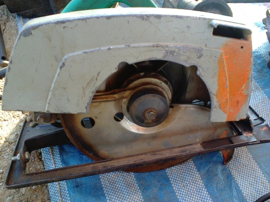 เลื่อยวงเดือน 9  นิ้ว