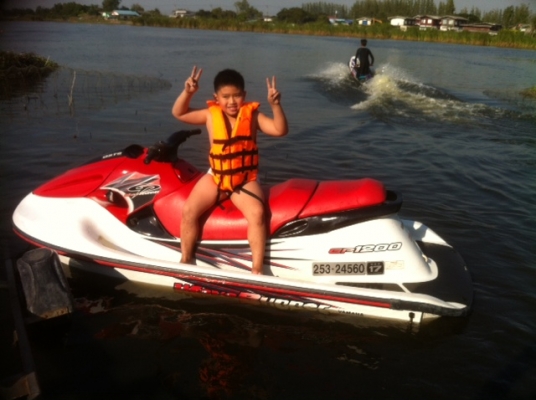 ขายเจ็ทสกีyamaha GP1200 สภาพสวย เครื่องดี แรงมากพร้อมเล่น ขายเจ็ทสกีyamaha GP1200 สภาพสวย เครื่องดี แรงมากพร้อมเล่น