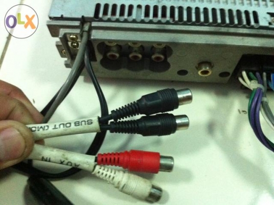 ขายSony CDX-MP200X รุ่นใหญ่ 24bit Mp3 CD จอไลด์ไฟฟ้า