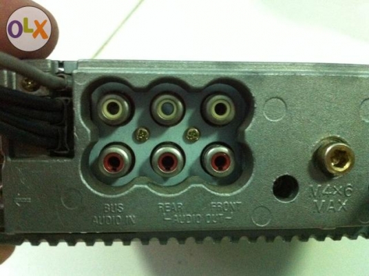 ขายSony CDX-MP200X รุ่นใหญ่ 24bit Mp3 CD จอไลด์ไฟฟ้า