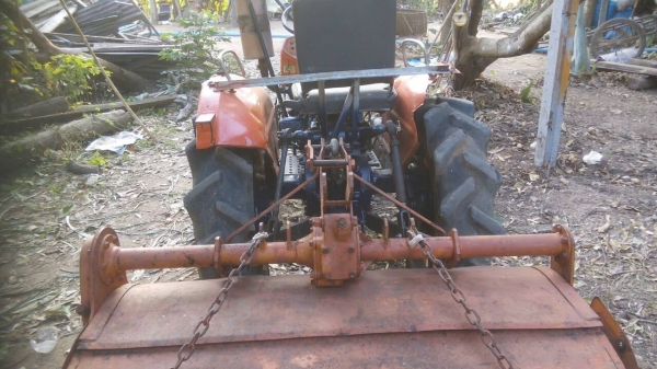 รถไถคูโบต้า L2200