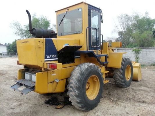 รถตัก KOMATSU WA 100-1 ซีเรียล 30,000 นำเข้าจาก ญี่ปุ่น+++ สวย เดิม ขายถูก 090-986-2521