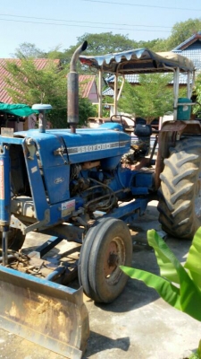 ขายครับ  7700  T3  สภาพสวยครับ ทะเบียนครับ รถอยู่สระบุรีครับ   0805802926