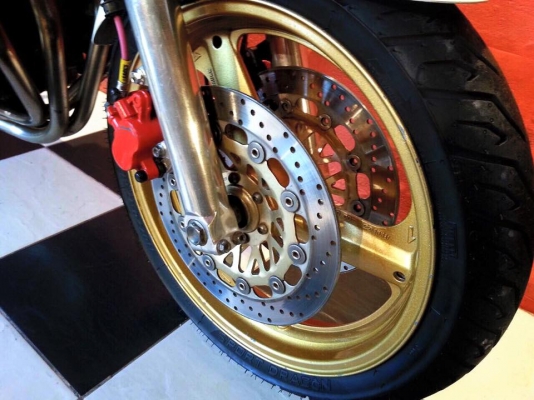 T&amp;T BIKE RAMA2 ขายราคาเพียง 52500฿HONDA CB400 ปี93 เอกสารครบ สภาพสวยเครื่องดี การันตี อัตราการเร่งดี 180ลองมาแล้วรถ0ตรงดีปล่อยมือสบายๆระบบไฟติดครบทุกระบบสมบูรณ์ ไมล์ความเร็ว วัดรอบ ขึ้นครบปกติสีสวย
