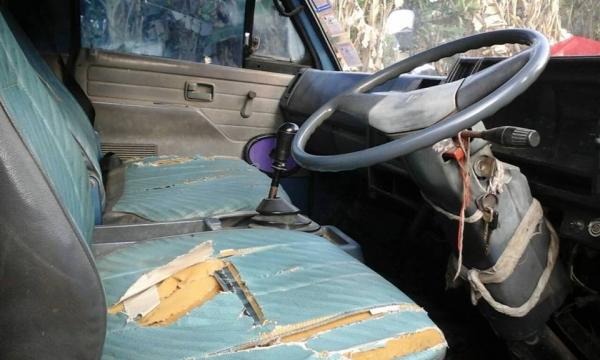 ***ขายแล้วครับขอบคุณ Truck2hand ขายNPR115 6ล้อกลาง ยอดนิยม ISUZU NPR-115 JAANPR59LL 4BD1-115HP กรองดำ เกียร์สั้น รถห้างแท้ ปี34 เครื่องเดิม เกียร์เดิม 4BD1-115แรง ฝาดำ เครื่องแน่นดี แรง ไม่เยิ้ม เกียร์สั้นแท้ เข้าง่ายไม่หลุด ช่วงล่างคานหน้าเดิม6น็อต เฟือง ***ขายแล้วครับขอบคุณ Truck2hand ขายNPR115 6ล้อกลาง ยอดนิยม ISUZU NPR-115 JAANPR59LL 4BD1-115HP กรองดำ เกียร์สั้น รถห้างแท้ ปี34 เครื่องเดิม เกียร์เดิม 4BD1-115แรง ฝาดำ เครื่องแน่นดี แรง ไม่เยิ้ม เกียร์สั้นแท้ เข้าง่ายไม่หลุด ช่วงล่างคานหน้าเดิม6น็อต เฟือง