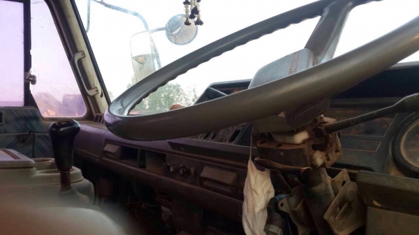 ขายรถสิบล้อโม่ปูน NISSAN CWM430H เครื่องเดิม 290 แรง ทะเบียนพร้อม