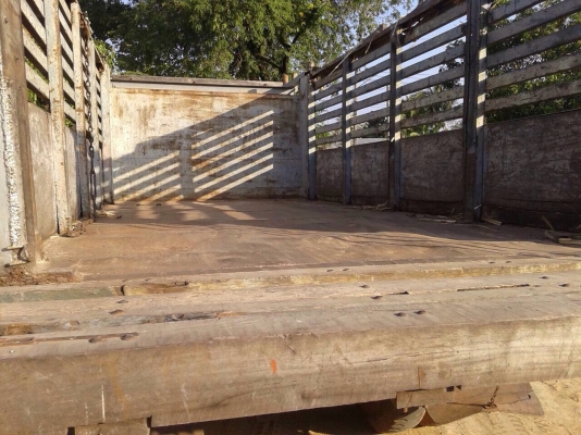 ขายรถสิบล้อหน้ายาวกระบะดัมพ์ เครื่อง 6BD1-165 แรง 2 เพลา ท้าย rocky ขายรถสิบล้อหน้ายาวกระบะดัมพ์ เครื่อง 6BD1-165 แรง 2 เพลา ท้าย rocky