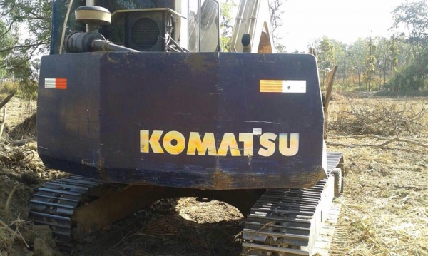 **470,000 บ.ต่อรอง**ขายแบคโฮ KOMATSU PC90-6LC บูมยาวพิเศษ เครื่องเดิม ปั้มเดิม ไฟฟ้าครบ คอนโทรลยาว เครื่องแน่น ปั้มแรง ทำงานดีเร็วดี คล่องตัวดี บูมอาร์มดี บุ้งกี๋ดีไม่ผุ เอวดี แน่น ไม่แตกไม่ร้าวครับ ช่วงล่าง 70-80\% โซ่ดียังหนา แทร็กดี เฟรมไม่มีปะ โรลเลอรด **470,000 บ.ต่อรอง**ขายแบคโฮ KOMATSU PC90-6LC บูมยาวพิเศษ เครื่องเดิม ปั้มเดิม ไฟฟ้าครบ คอนโทรลยาว เครื่องแน่น ปั้มแรง ทำงานดีเร็วดี คล่องตัวดี บูมอาร์มดี บุ้งกี๋ดีไม่ผุ เอวดี แน่น ไม่แตกไม่ร้าวครับ ช่วงล่าง 70-80\% โซ่ดียังหนา แทร็กดี เฟรมไม่มีปะ โรลเลอรด
