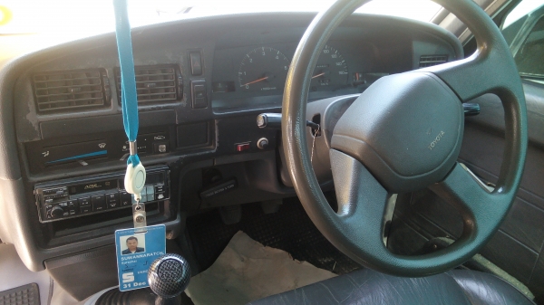 โตโยต้า วางคาน LN-106 สวยมาก พร้อมใช้ โตโยต้า วางคาน LN-106 สวยมาก พร้อมใช้