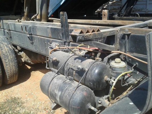 ขายดั้ม10ล้อ2เพลา ISUZU ROCKY นางฟ้า240 กระบะดั้มสามมิตร พ.เพาเวอร์ เบรกทิฟฟี่  ภายในสวย แอร์เย็น เครื่องดี คัชซีสวย มีระบบลำโพงลากลูก สภาพพร้อมใช้งาน เอกสารพร้อมโอน จัดไฟแนนซ์ได้ เงื่อนไขง่ายๆวันเดียวรับรถ สนใจโทร 090-8588220คุณนะ ID:narong498 หรือ www.t