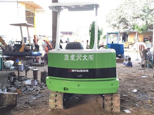 ขายรถขุด-ดัน MITSUBISHI ME25 เครื่อง K4E เครื่อง 4 สูบ รถเก่านอกจากญี่ปุ่นสภาพพร้อมใช้งาน  มีเอกสารแจ้งจำหน่าย