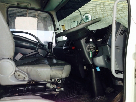 ขาย ISUZU 6ล้อ 210 ปี 55 คอกสวย ยาว5.50 M. ยอดจัด 7-8 แสน ตัดสดคุยได้  หยก086-2405885