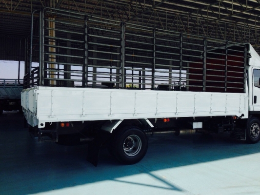 ขาย ISUZU 6ล้อ 210 ปี 55 คอกสวย ยาว5.50 M. ยอดจัด 7-8 แสน ตัดสดคุยได้  หยก086-2405885