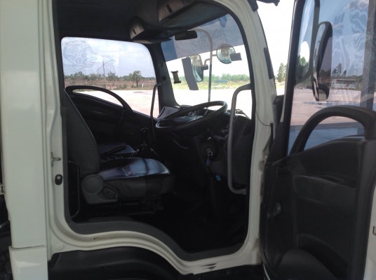 ขาย ISUZU 6ล้อ 210 ปี 55 คอกสวย ยาว5.50 M. ยอดจัด 7-8 แสน ตัดสดคุยได้  หยก086-2405885