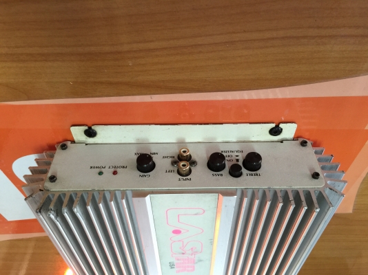 ขายแอมป์ L.A.STAR by USA รุ่น GS-300 PC GOLD ขายแอมป์ L.A.STAR by USA รุ่น GS-300 PC GOLD