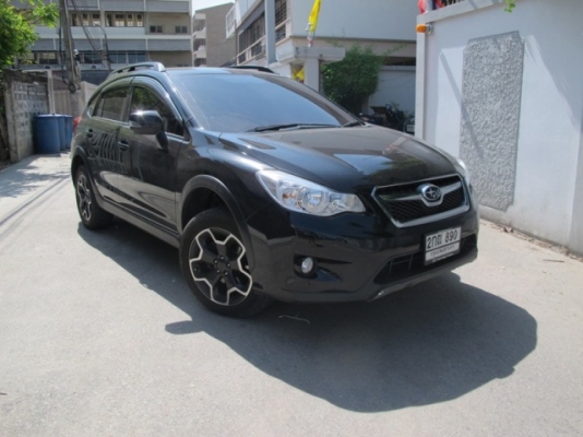 SUBARU XV 2.0i AWD สีดำ
