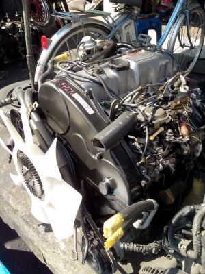 ขายเครื่องยนต์ mitsubishi 4d56-t
