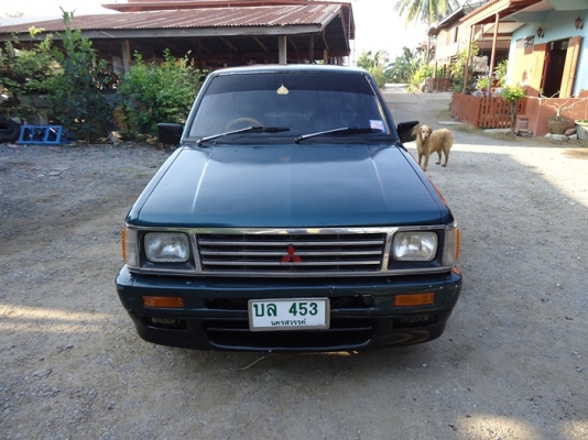 ..กระบะ  L 200     พวงมาลัย เพาเวอร์    เอกสารพร้อมโอน  ราคา 67000  คุยได้คับ