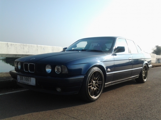 BMW 520I บิ๊กโน้ส วางเครื่อง 2J กินแก้สแล้ว แม็ก18 เบาะปรับไฟฟ้า กระจกไฟฟ้าใช้ได้ทุกบาน เซ็นทรัลล็อคทำงานปกติ BMW 520I บิ๊กโน้ส วางเครื่อง 2J กินแก้สแล้ว แม็ก18 เบาะปรับไฟฟ้า กระจกไฟฟ้าใช้ได้ทุกบาน เซ็นทรัลล็อคทำงานปกติ