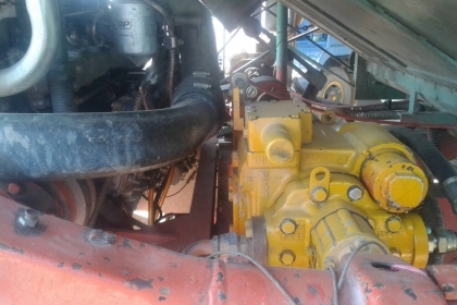 ขายรถเกี่ยวข้าวไทยเจริญแท้  ราคา1150000บาท